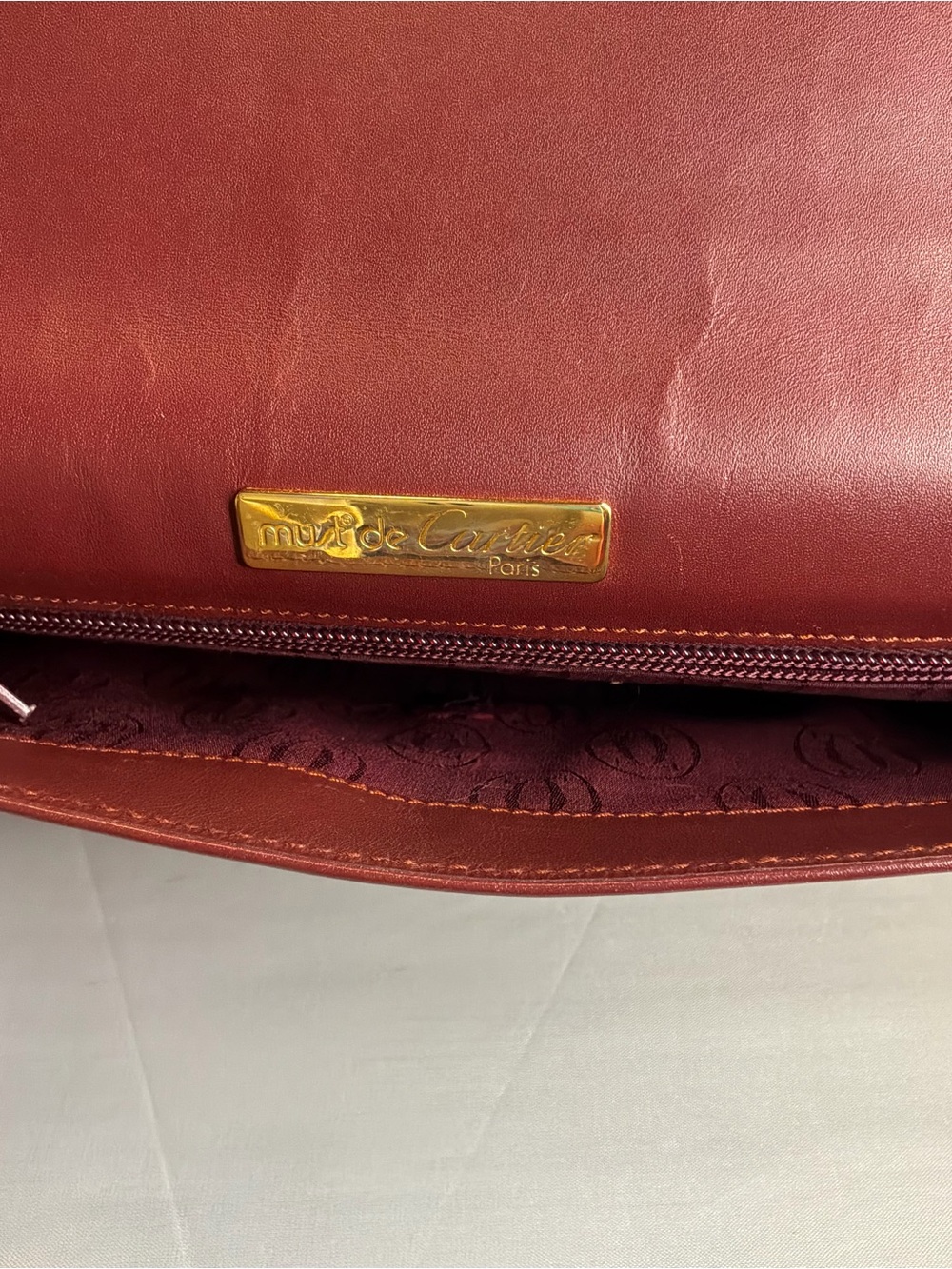 Cartier Leather Clutch in burgundy - Picture 2 of 7